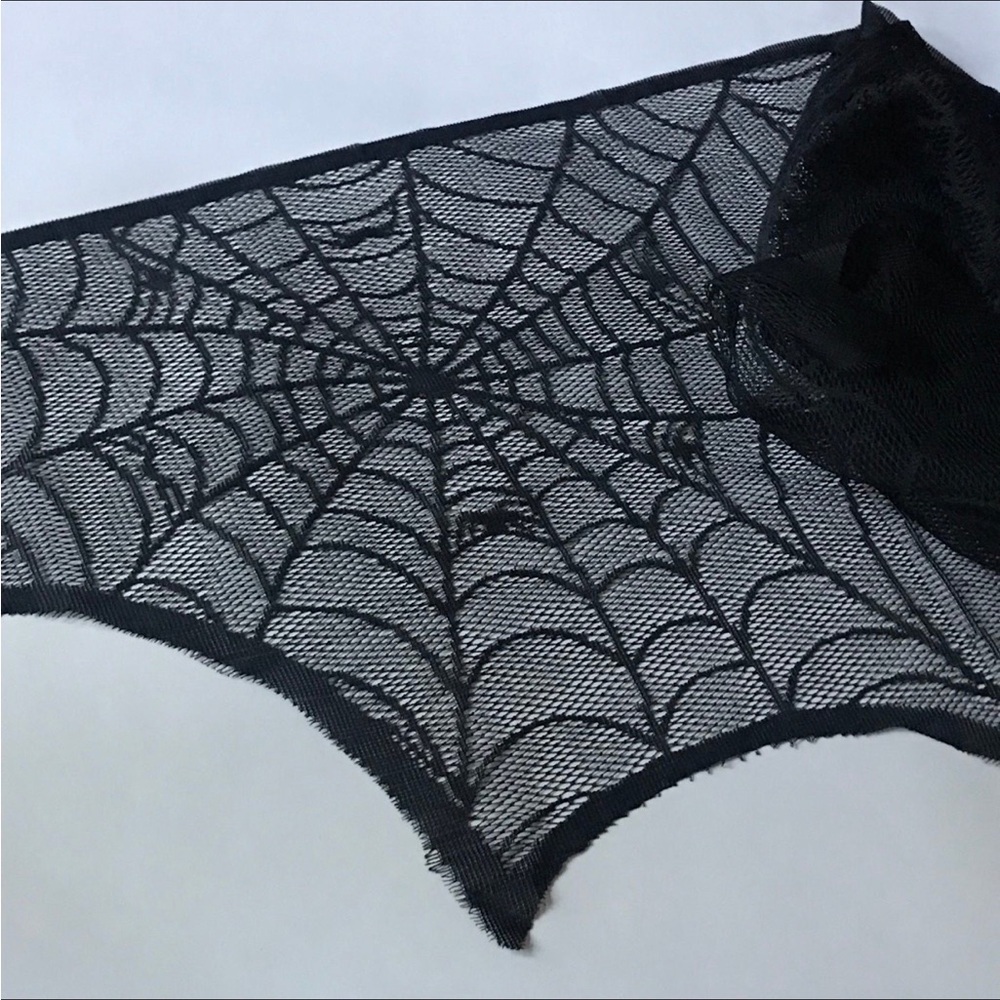 Halloween Decor Set Black Lace Spiderweb Mantle Cover/Scarf, Skulls & Pumpkins - Picture 5 of 8